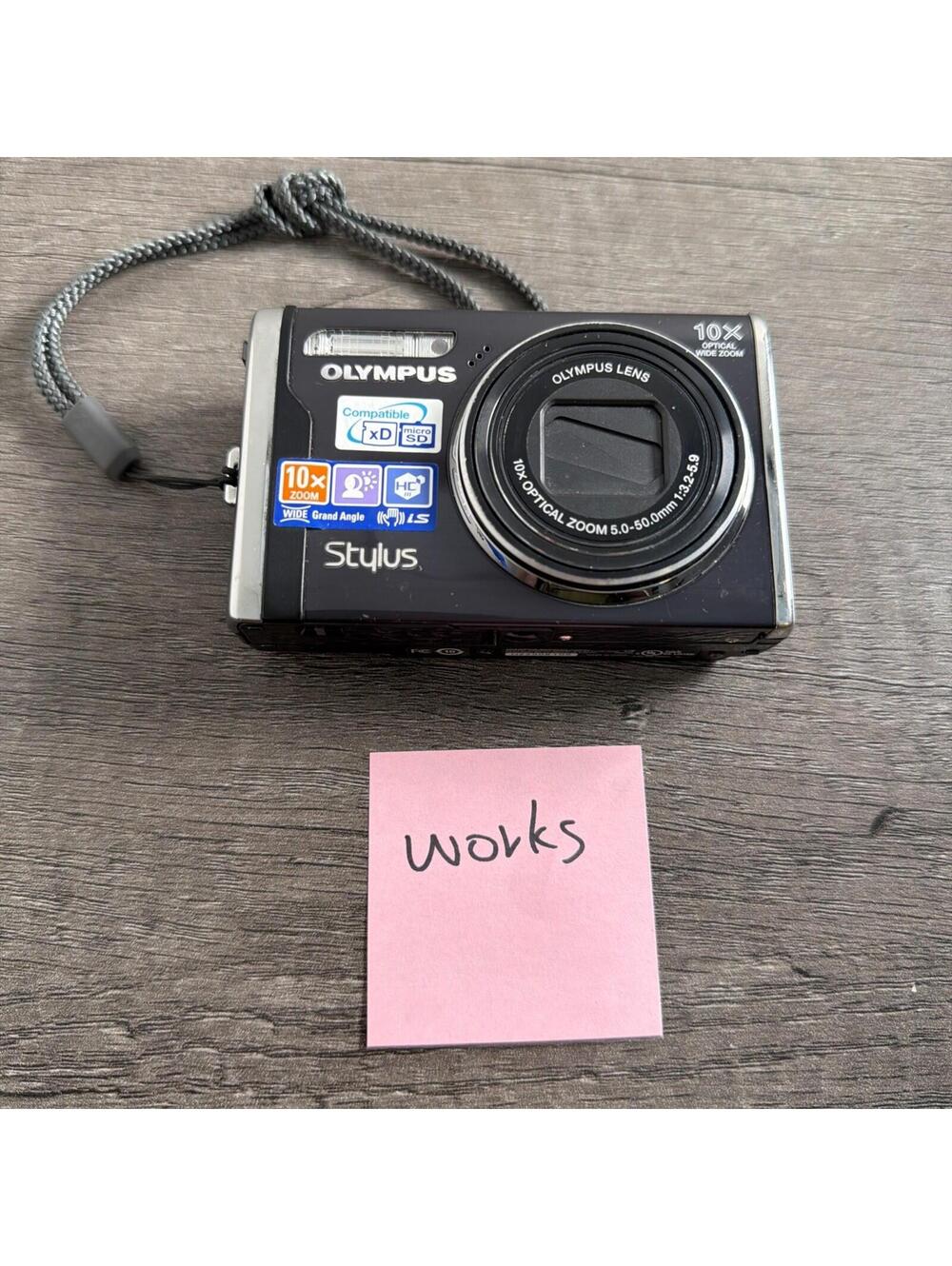 Olympus Stylus 9000 12.0MP Digital Compact Camera Only WORKING